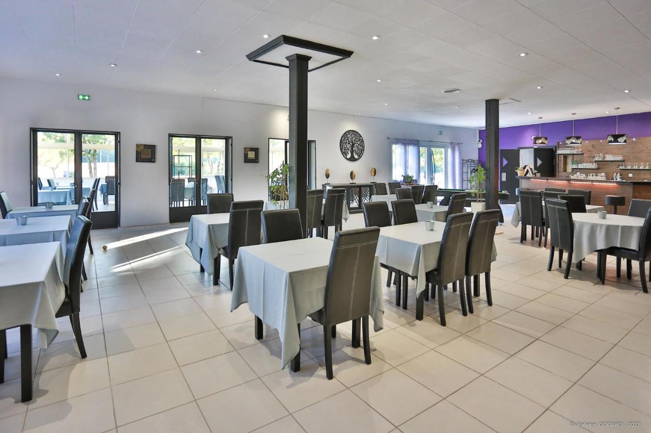 Hotel Restaurant Gite Les Lavandins Saint-Christol  Bagian luar foto